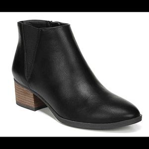 Black booties by Dr. Scholl’s size 7  NEW